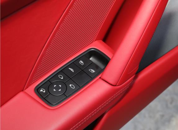 保时捷911 2023款 Carrera Cabriolet 3.0T 车厢座椅   门窗控制