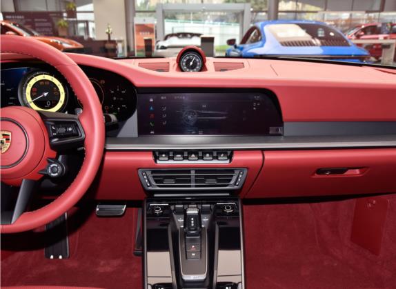 保时捷911 2023款 Carrera 4S 3.0T 中控类   中控台