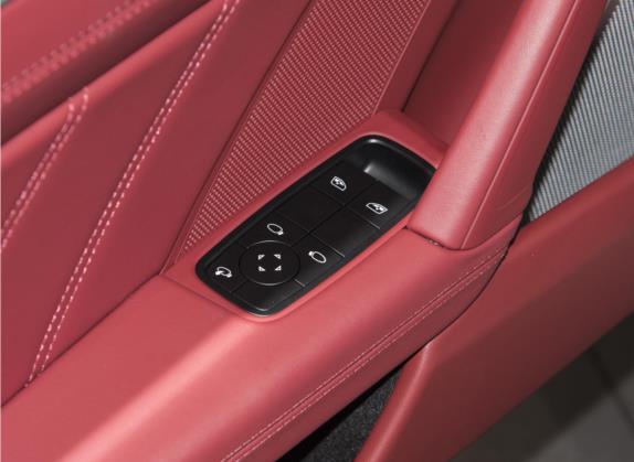 保时捷911 2023款 Turbo S 3.7T 车厢座椅   门窗控制