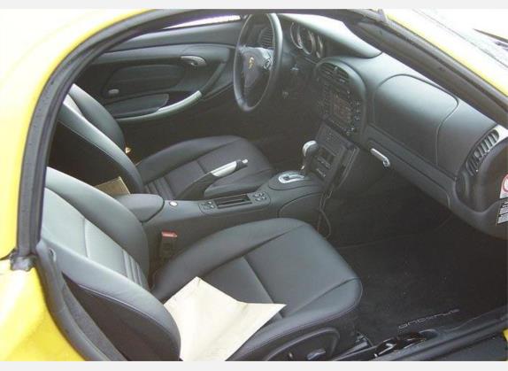 Boxster 2004款 Boxster Cabriolet 2.7L 车厢座椅   前排空间