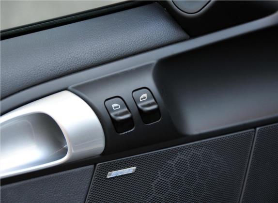 Boxster 2011款 Boxster Black Edition 2.9L 车厢座椅   门窗控制