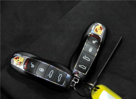 Boxster 2014款 Boxster GTS 3.4L 其他细节类   钥匙