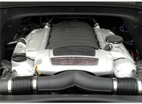 Cayenne 2008款 Cayenne GTS 4.8L 其他细节类   发动机舱