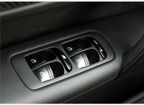 Cayenne 2008款 Cayenne GTS 4.8L 车厢座椅   门窗控制