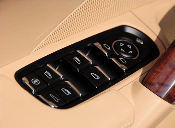 Cayenne 2011款 Cayenne S Hybrid 3.0T 车厢座椅   门窗控制