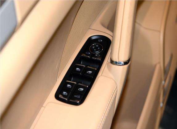 Cayenne 2015款 Cayenne Turbo 4.8T 车厢座椅   门窗控制
