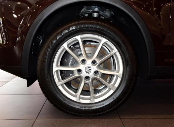 Cayenne 2016款 Cayenne 3.0T 其他细节类   前轮