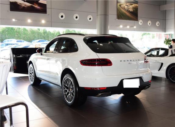 Macan 2016款 Macan 2.0T 外观   斜后