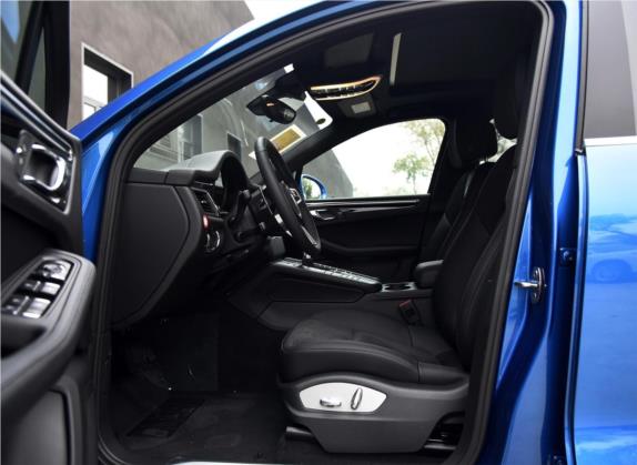 Macan 2016款 Macan S 3.0T 车厢座椅   前排空间