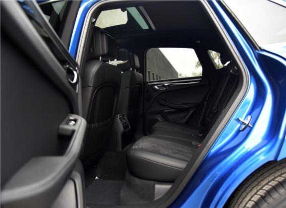 Macan 2016款 Macan S 3.0T 车厢座椅   后排空间