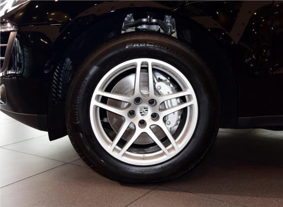 Macan 2017款  Macan S 3.0T 其他细节类   前轮