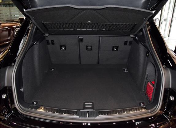 Macan 2017款  Macan S 3.0T 车厢座椅   后备厢
