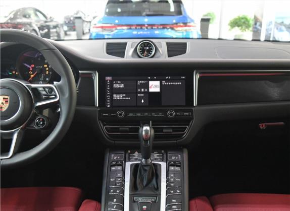 Macan 2020款 Macan GTS 2.9T 中控类   中控台