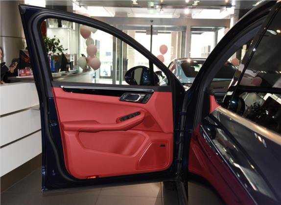 Macan 2020款 Macan S 3.0T 车厢座椅   前门板