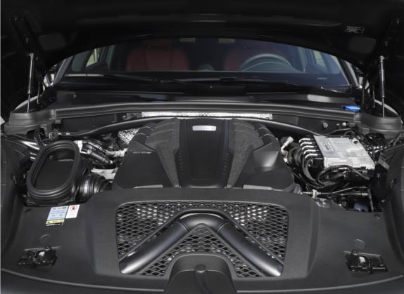 Macan 2022款 Macan S 2.9T 其他细节类   发动机舱