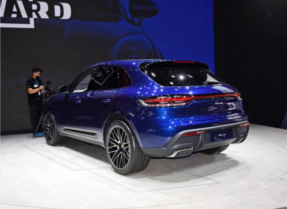 Macan 2022款 Macan 2.0T 外观   斜后