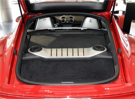 Cayman 2014款 Cayman GTS 3.4L 车厢座椅   后备厢