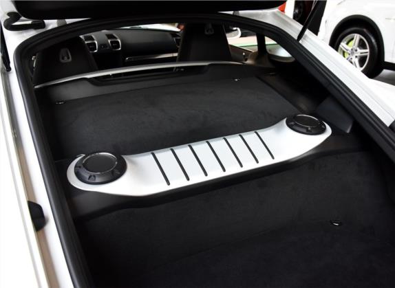 Cayman 2015款 Cayman Style Edition 2.7L 其他细节类   发动机舱