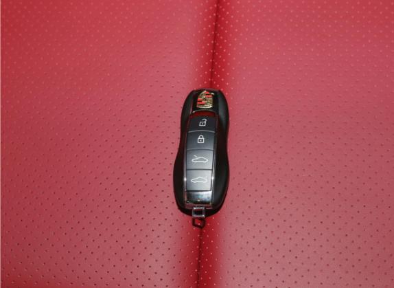 保时捷718 2021款 Boxster 2.5T 25周年纪念版 其他细节类   钥匙