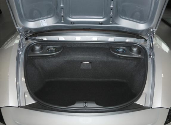 保时捷718 2021款 Boxster 2.5T 25周年纪念版 车厢座椅   后备厢