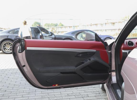 保时捷718 2021款 Spyder 2.0T 车厢座椅   前门板