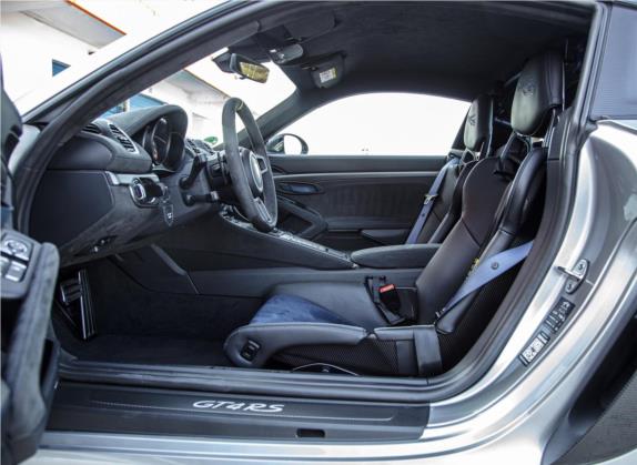 保时捷718 2022款 Cayman GT4 RS 4.0L 车厢座椅   前排空间