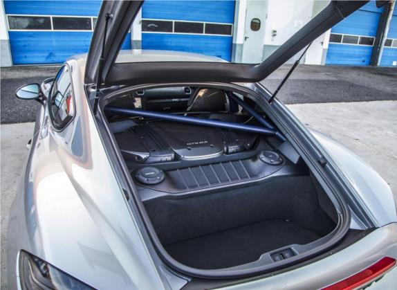 保时捷718 2022款 Cayman GT4 RS 4.0L 车厢座椅   后备厢