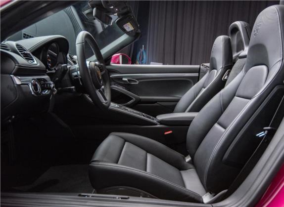 保时捷718 2023款 Boxster Style Edition 2.0T 车厢座椅   前排空间