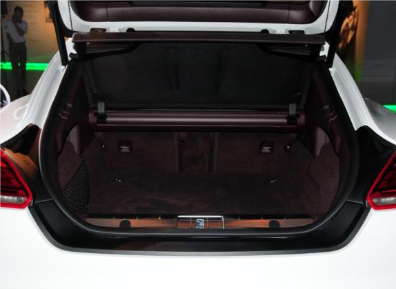 Panamera新能源 2014款 Panamera S E-Hybrid 3.0T 车厢座椅   后备厢