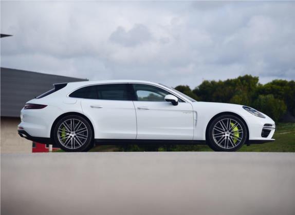 Panamera新能源 2018款 Panamera Turbo S E-Hybrid Sport Turismo 4.0T 外观   正侧