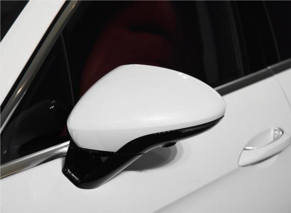Panamera新能源 2021款 Panamera 4S E-Hybrid 行政加长版 2.9T 外观细节类   外后视镜