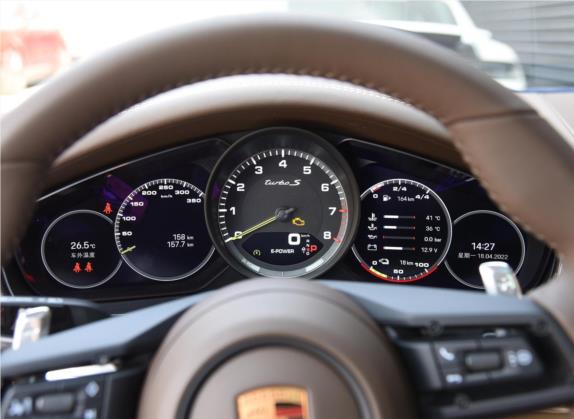 Panamera新能源 2021款 Panamera Turbo S E-Hybrid 行政加长版 4.0T 中控类   仪表盘