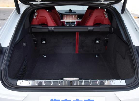 Panamera新能源 2023款 Panamera 4 E-Hybrid 铂金版 2.9T 车厢座椅   后备厢