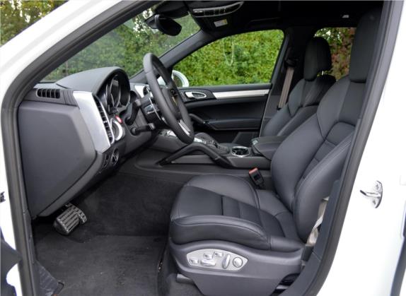 Cayenne新能源 2015款 Cayenne S E-Hybrid 3.0T 车厢座椅   前排空间