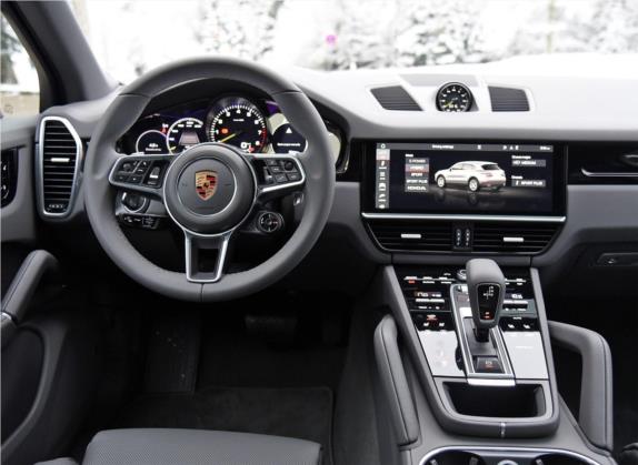 Cayenne新能源 2019款 Cayenne E-Hybrid 2.0T 中控类   驾驶位