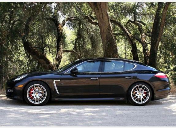 Panamera 2010款 Panamera 4S 4.8L 外观   正侧