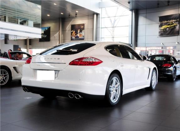 Panamera 2012款 Panamera S Hybrid 3.0T 外观   斜后