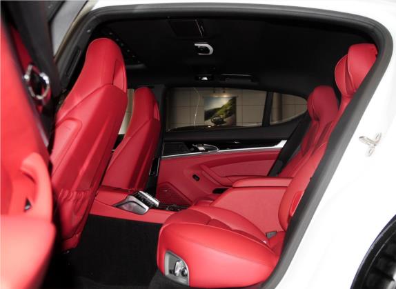 Panamera 2014款 Panamera 4S Executive 3.0T 车厢座椅   后排空间