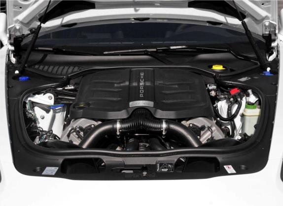 Panamera 2014款 Panamera 4 Executive 3.0T 其他细节类   发动机舱