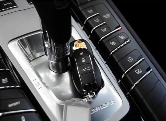 Panamera 2014款 Panamera 4 Executive 3.0T 其他细节类   钥匙