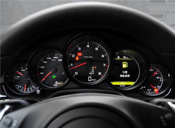 Panamera 2014款 Panamera 4 Executive 3.0T 中控类   仪表盘