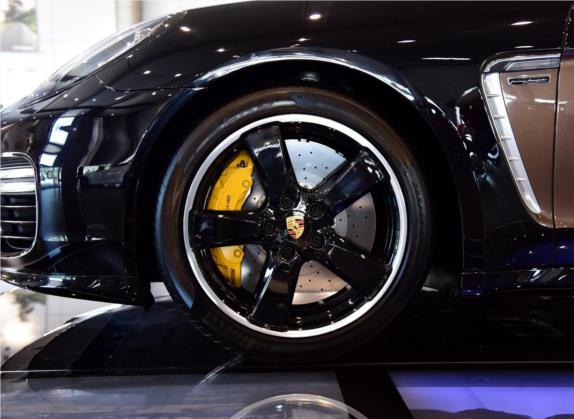Panamera 2015款 Panamera Exclusive Series 4.8T 其他细节类   前轮