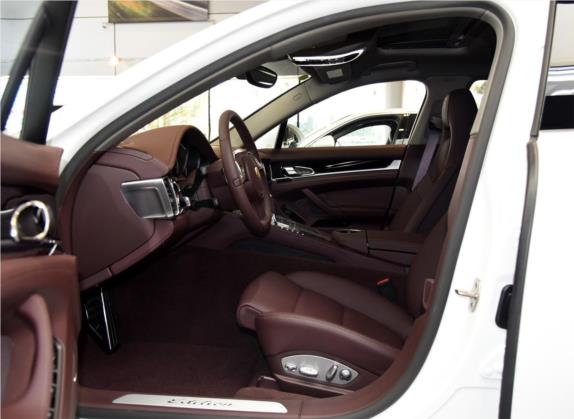 Panamera 2016款 Panamera Executive Edition 3.0T 车厢座椅   前排空间