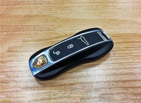 Panamera 2017款 Panamera 4S 2.9T 其他细节类   钥匙