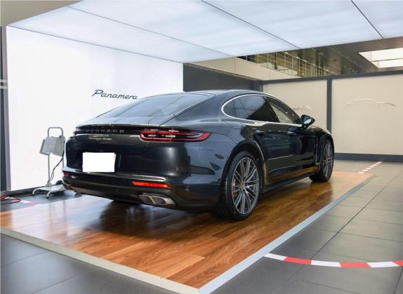 Panamera 2017款 Panamera Turbo 4.0T 外观   斜后