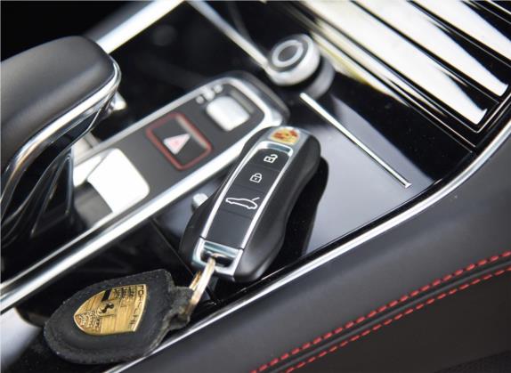 Panamera 2019款 Panamera GTS Sport Turismo 4.0T 其他细节类   钥匙