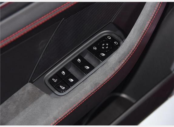 Panamera 2019款 Panamera GTS Sport Turismo 4.0T 车厢座椅   门窗控制