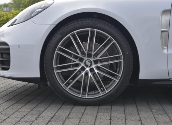 Panamera 2022款 Panamera 4 行政加长铂金版 2.9T 其他细节类   前轮