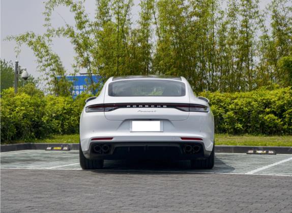 Panamera 2022款 Panamera 4 行政加长铂金版 2.9T 外观   正后