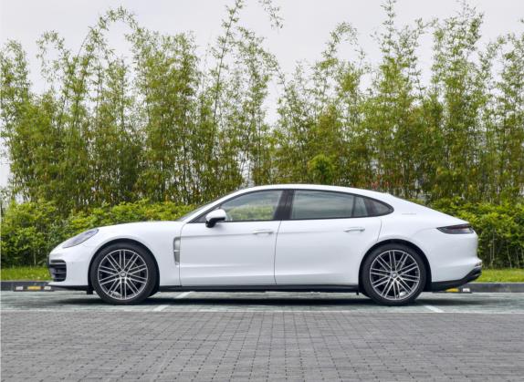 Panamera 2022款 Panamera 4 行政加长铂金版 2.9T 外观   正侧